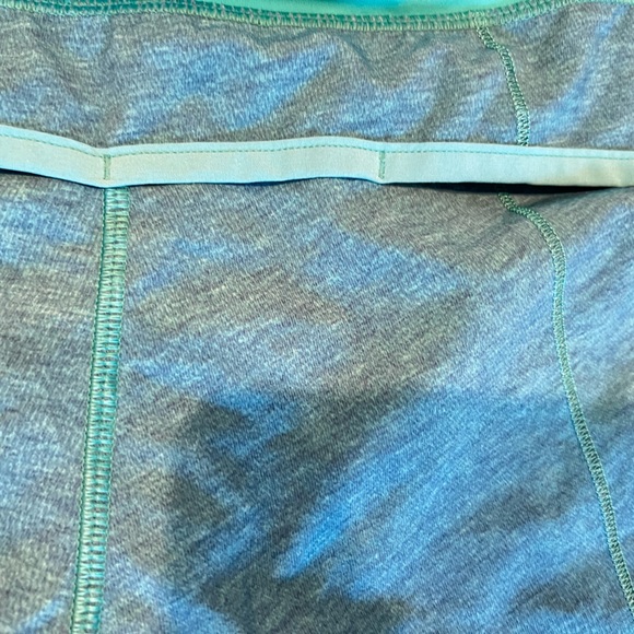 Lululemon speed short size 4 - Picture 4 of 4